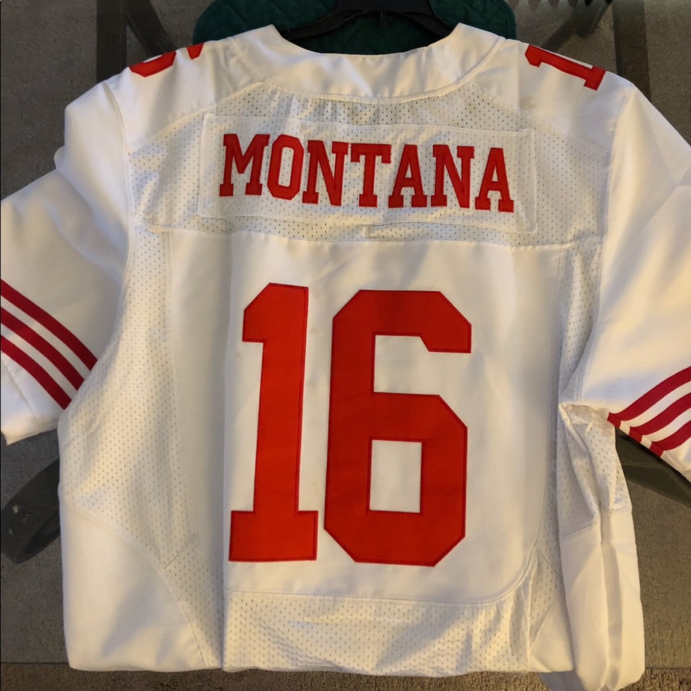 Joe Montana Jersey (unsigned)